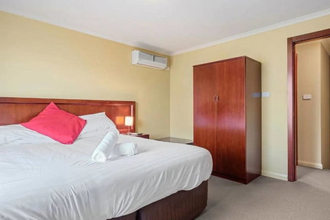 Battery Point Apartment With Car Park - Tourism TAS 5
