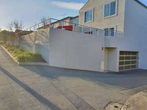 Battery Point Apartment With Car Park - Tourism TAS 3