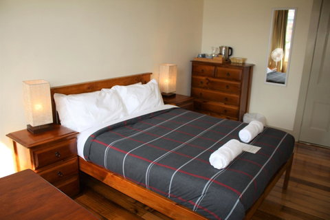 The Tasmanian Inn - Tourism TAS 17