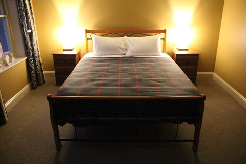 The Tasmanian Inn - Tourism TAS 9