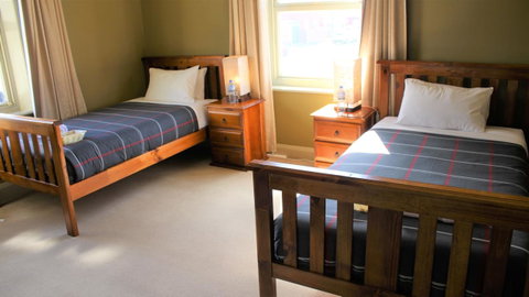 The Tasmanian Inn - Tourism TAS 15