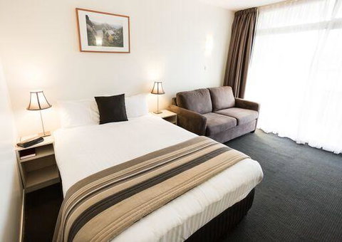 Shoreline Hotel - Tourism TAS 30