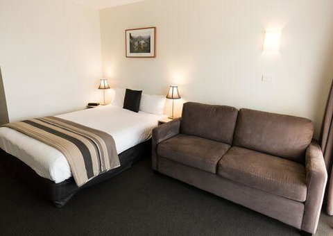 Shoreline Hotel - Tourism TAS 32