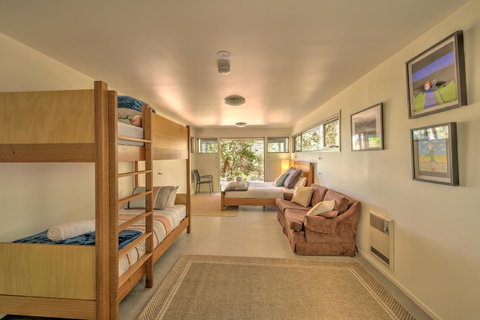 Freycinet Eco Luxe ~ Forest ~ Ocean ~ Mountain - Tourism TAS 8