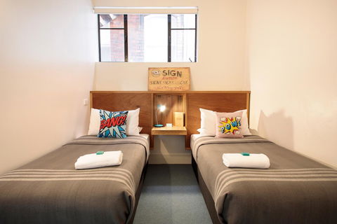 Alabama Hotel Hobart - Tourism TAS 19