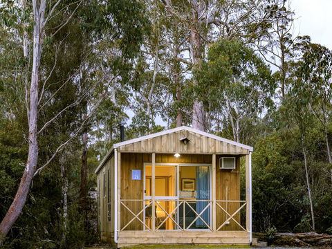 Discovery Parks - Cradle Mountain - Hobart Tourism 6