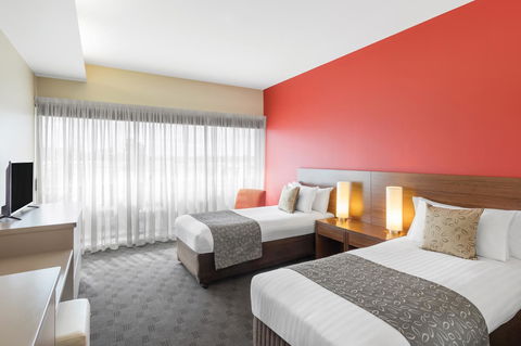 Travelodge Hotel Hobart Airport - Hobart Tourism 7