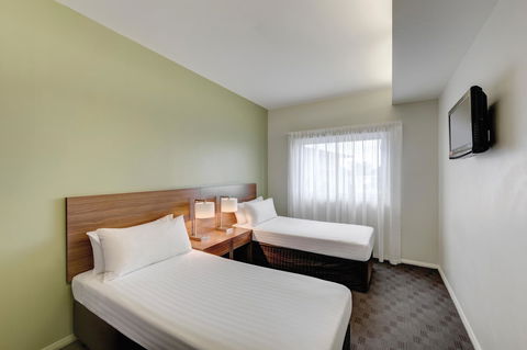 Travelodge Hotel Hobart Airport - Hobart Tourism 10