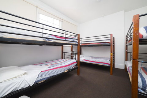 The Brunswick Hotel - Tourism TAS 33