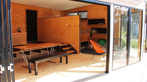 BAY OF FIRES ECO HUT Off Grid Experience At Binalong Bay - Tourism TAS 2