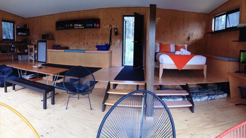 BAY OF FIRES ECO HUT Off Grid Experience At Binalong Bay - Tourism TAS 8