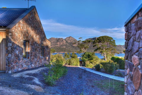 Freycinet Stone Studio 4 - Granite - Tourism TAS 4