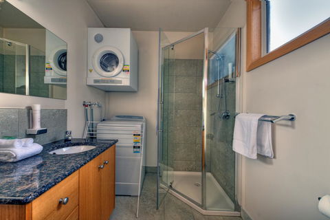 Freycinet Stone Studio 4 - Granite - Tourism TAS 7