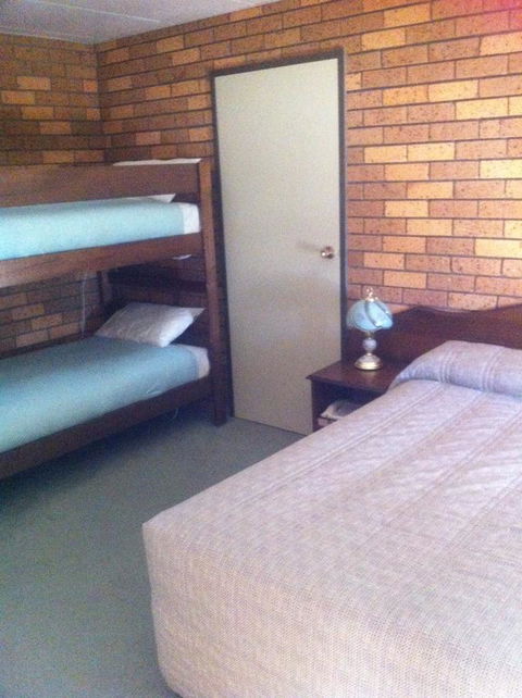 The Waterloo Hotel - Tourism TAS 28