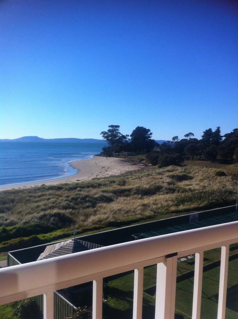 The Waterloo Hotel - Tourism TAS 16
