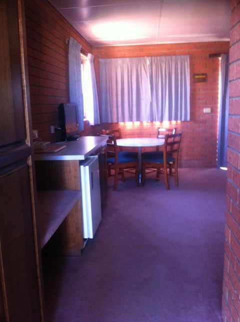 The Waterloo Hotel - Tourism TAS 36