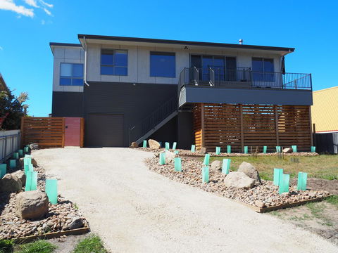 GRANITE BEACH HOUSE @ Bay Of Fires - Hobart Tourism 15