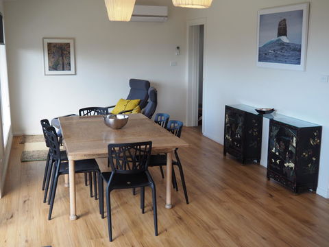 GRANITE BEACH HOUSE @ Bay Of Fires - Hobart Tourism 3