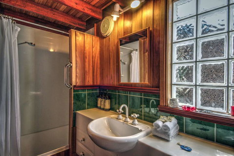 Freedom At Freycinet - Tourism TAS 4