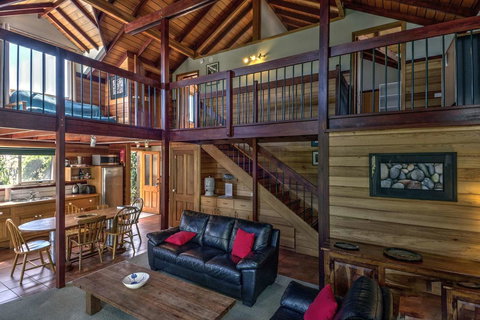 Freedom At Freycinet - Tourism TAS 1