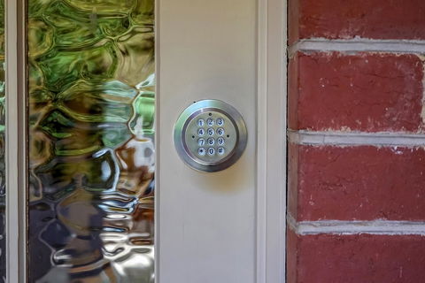 Gorgeous Hobart Accommodation - Park On Park - New Town - Hobart Tourism 6