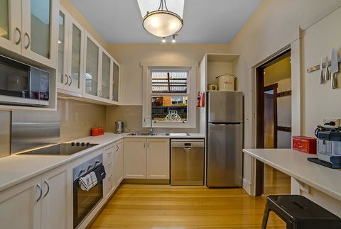 Gorgeous Hobart Accommodation - Park On Park - New Town - Hobart Tourism 19