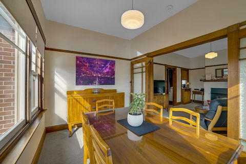 Gorgeous Hobart Accommodation - Park On Park - New Town - Hobart Tourism 16