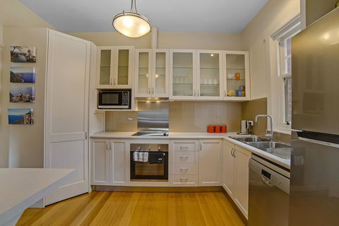 Gorgeous Hobart Accommodation - Park On Park - New Town - Hobart Tourism 18