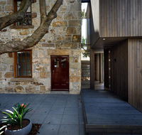 Blue Magnolia - Hobart Tourism