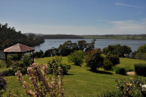 Tamar River Retreat - Tourism TAS 43