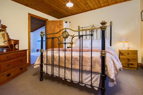 Wagners Cottages - Tourism TAS 17
