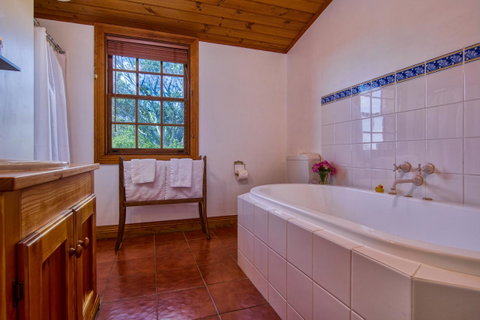 Wagners Cottages - Tourism TAS 23