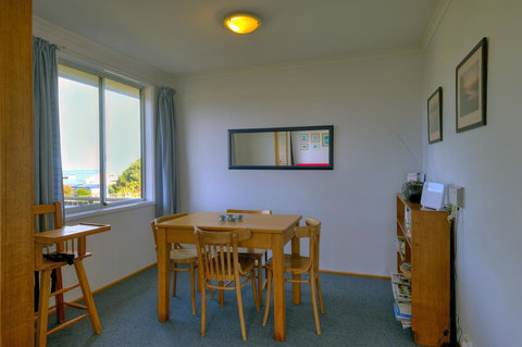 Ar Lan Y Mor - Tourism TAS 7