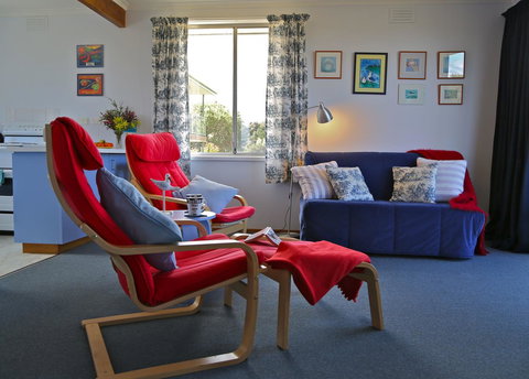 Ar Lan Y Mor - Tourism TAS 4