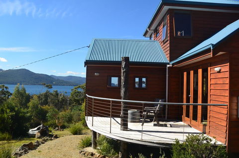 The Tree House - Tourism TAS 4