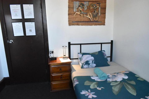 Hobart's Accommodation & Hostel - Tourism TAS 11