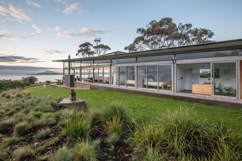 Avalon Coastal Retreat - Hobart Tourism 0