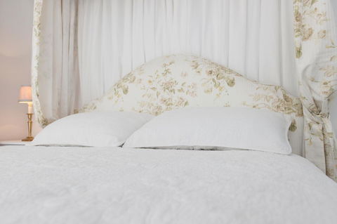 White Dove Cottage Bed And Breakfast - Tourism TAS 3