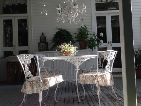 White Dove Cottage Bed And Breakfast - Tourism TAS 9