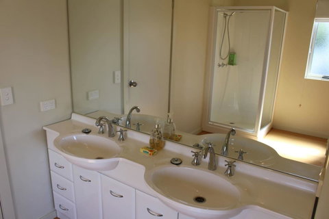 Villa 2 Bay Of Fires - Tourism TAS 6