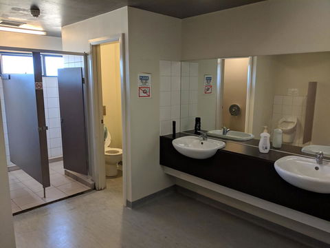 Swansea Backpacker Lodge - Tourism TAS 33