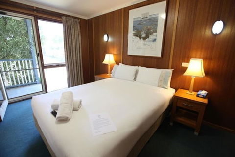 Point Lonsdale Guest House - Hobart Tourism 10