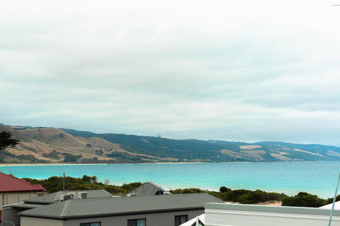 The Apollo - Hobart Tourism 13