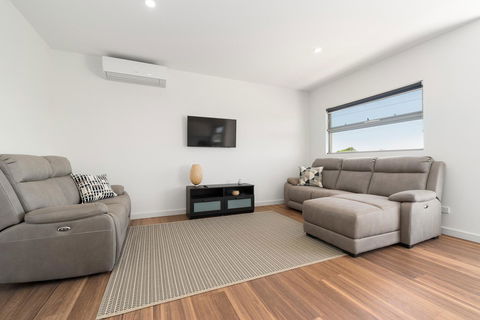 Rosewater Townhouses Dromana - Tourism TAS 25