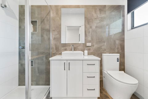 Rosewater Townhouses Dromana - Tourism TAS 11