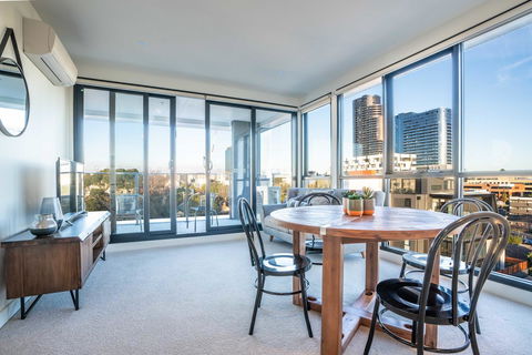 Poplar Apartments - Hobart Tourism 0