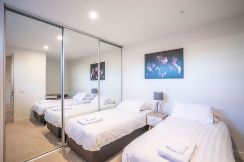 Poplar Apartments - Hobart Tourism 27