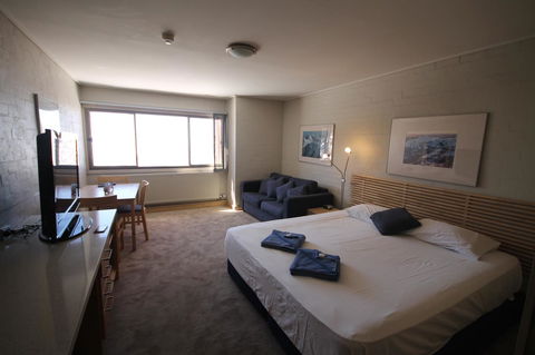 Arlberg Hotham - Hobart Tourism 9