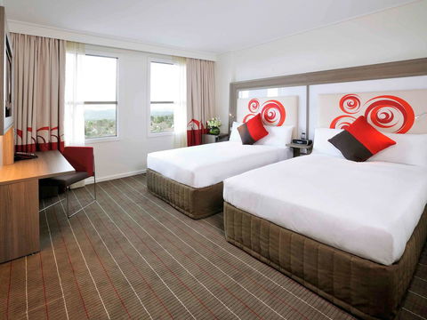 Novotel Melbourne Glen Waverley - Tourism TAS 3