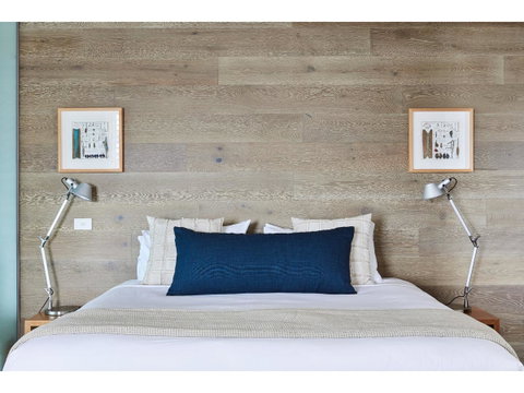 Hotel Sorrento - Tourism TAS 3